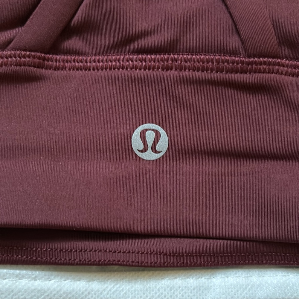 LULULEMON ENERGY BRA LONG LINE IN RED MERLOT (RDMR) SZ 8,10 NWT - Picture 3 of 9